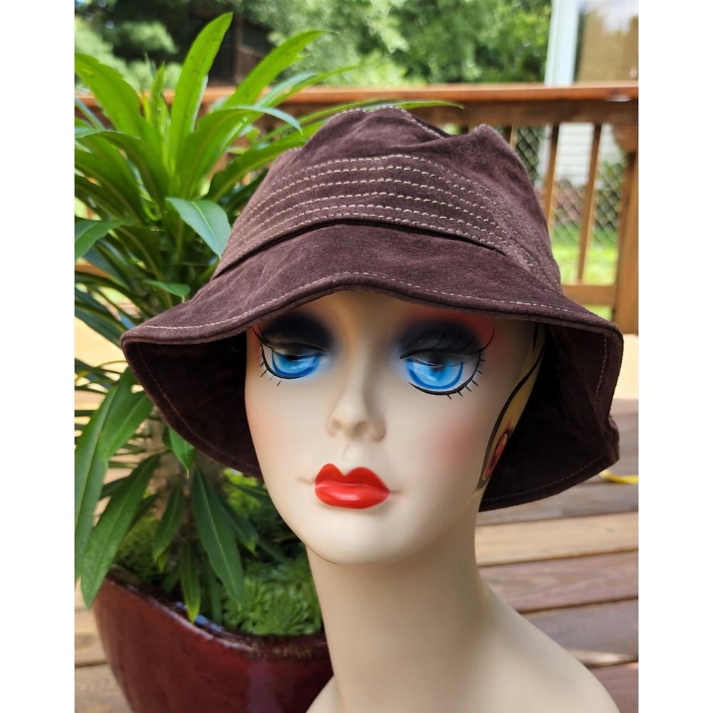 Vintage Nine West Brown Suede Bucket Hat